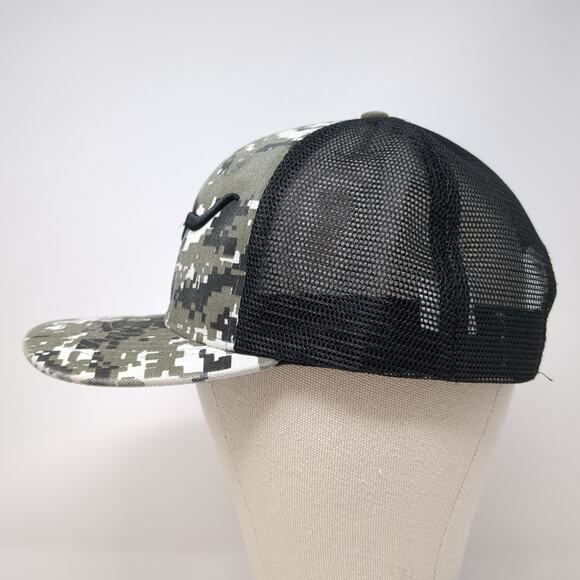 Arcadian Outfitters Snapback Trucker Hat Multicolor One Size Mesh Back Camo - Picture 3 of 9